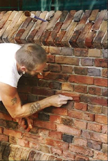 gescheurde muur